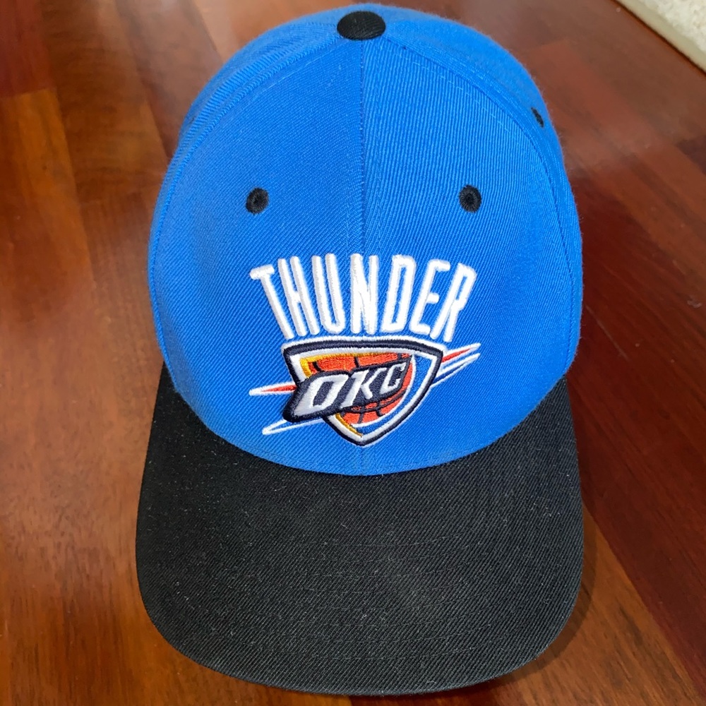 OKC Thunder Mitchell & Ness snapback hat
